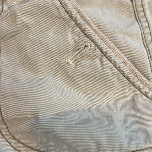 DKNY Jeans- Low rise shorts - Picture 3 of 4